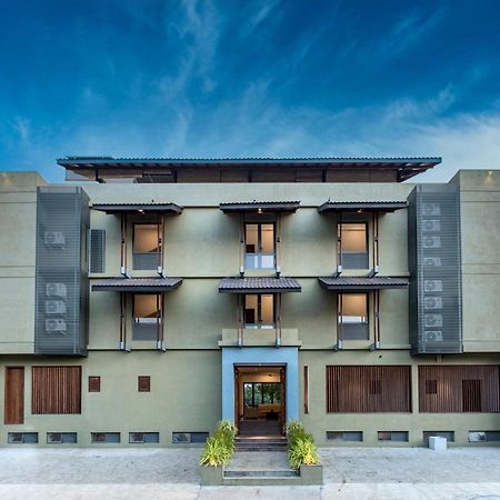 Earls Rajarata Otel Anuradhapura Dış mekan fotoğraf