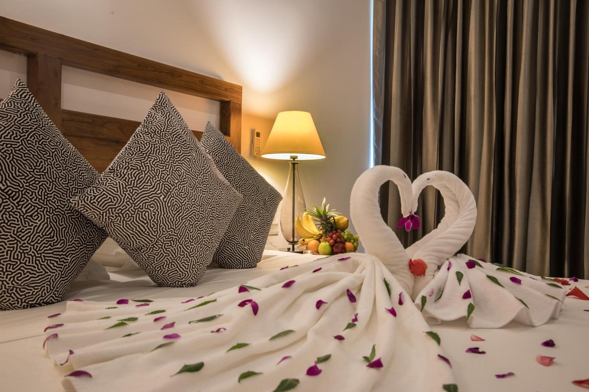Earls Rajarata Otel Anuradhapura Oda fotoğraf