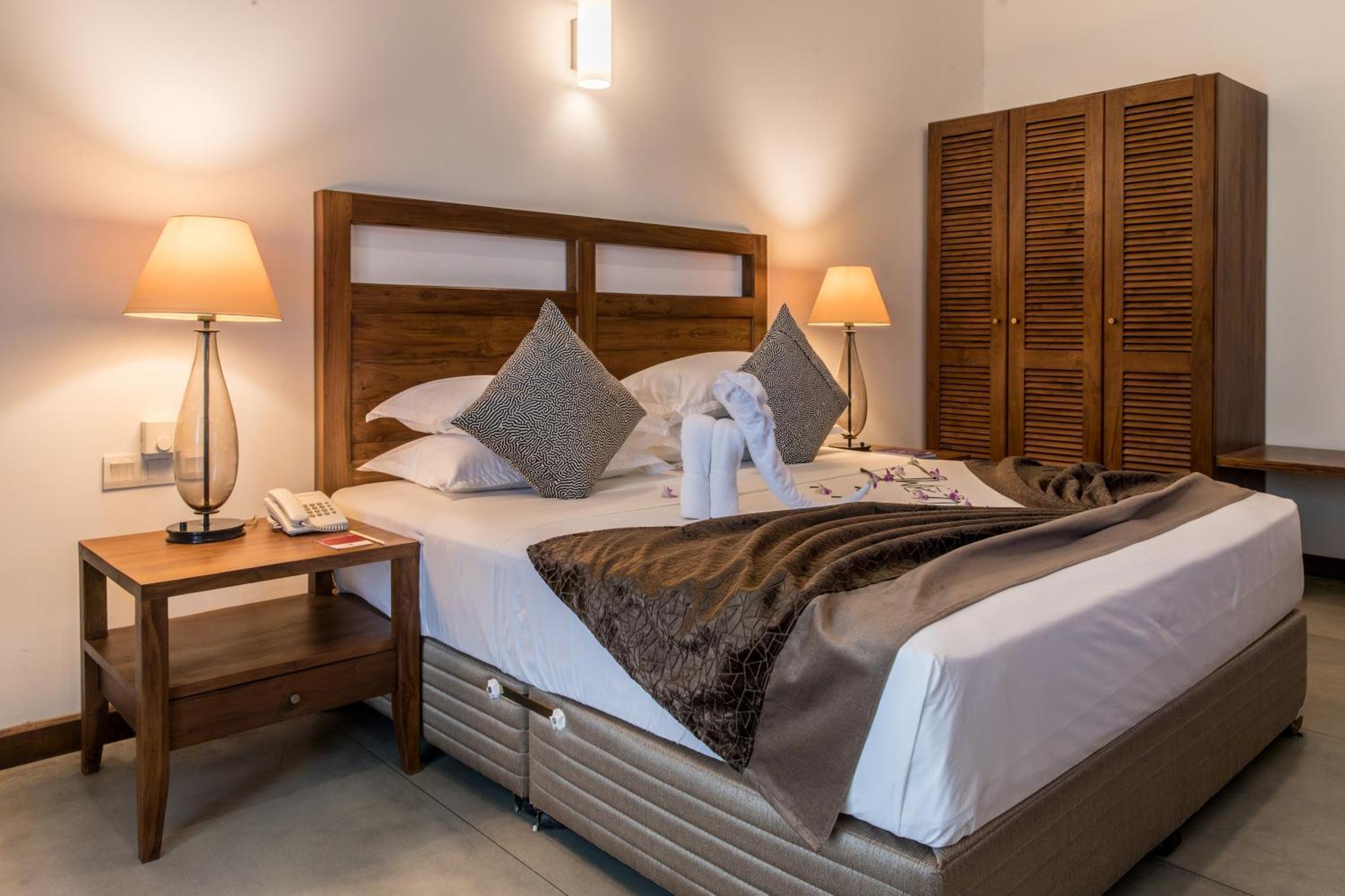 Earls Rajarata Otel Anuradhapura Oda fotoğraf